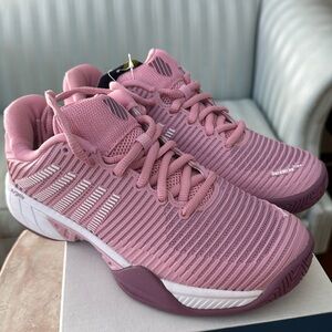 K-Swiss Hypercourt Express 2 - size 6.5 - New in Box - SOLD OUT OUTLINE